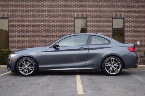 2016 BMW M235 i