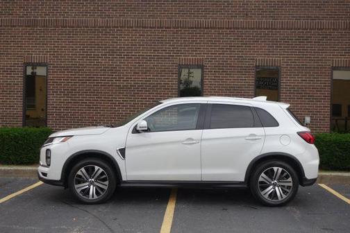 2020 Mitsubishi Outlander Sport SE