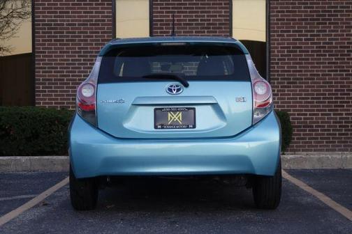 2013 Toyota Prius c One