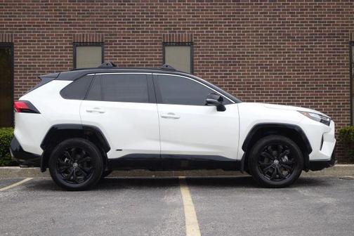 White 2022 Toyota RAV4 Hybrid XSE