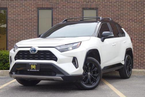 White 2022 Toyota RAV4 Hybrid XSE