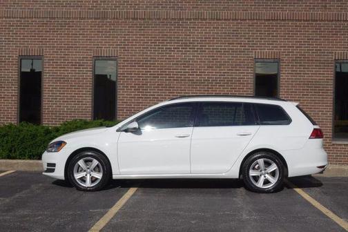 2015 Volkswagen Golf SportWagen S