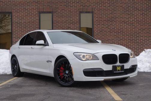 2012 BMW 750 i xDrive