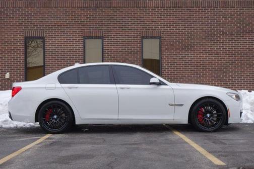 2012 BMW 750 i xDrive