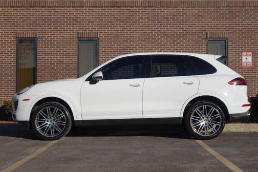 2018 Porsche Cayenne Platinum Edition