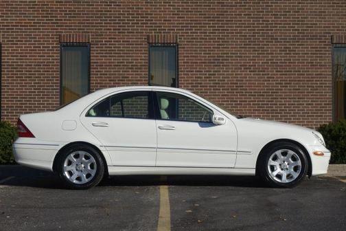 2006 Mercedes-Benz C-Class 