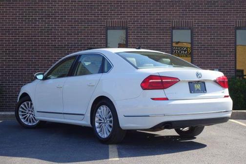 2016 Volkswagen Passat 1.8T SE