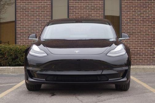 2019 Tesla Model 3 Standard Range Plus