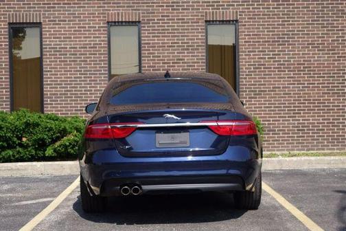 2017 Jaguar XF 20d Premium