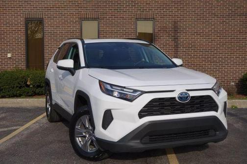 2023 Toyota RAV4 Hybrid XLE
