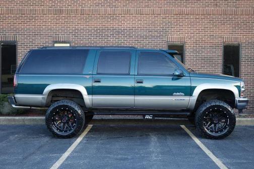 1999 Chevrolet Suburban 