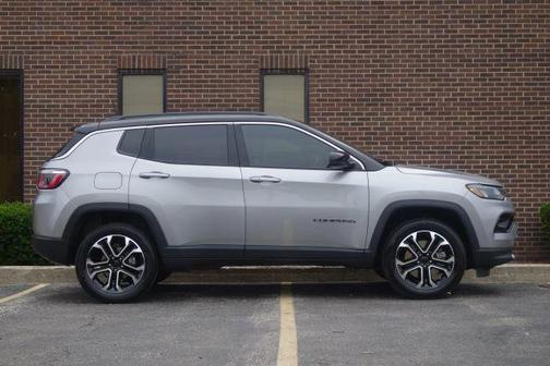 Gray 2023 Jeep Compass Limited