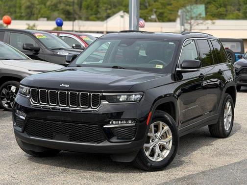 Diamond Black 2023 Jeep Grand Cherokee Limited