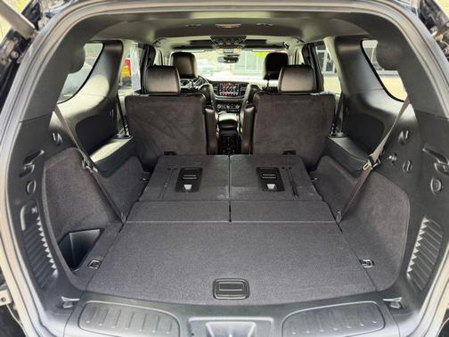 DB Black Crystal Clearcoat 2023 Dodge Durango R/T