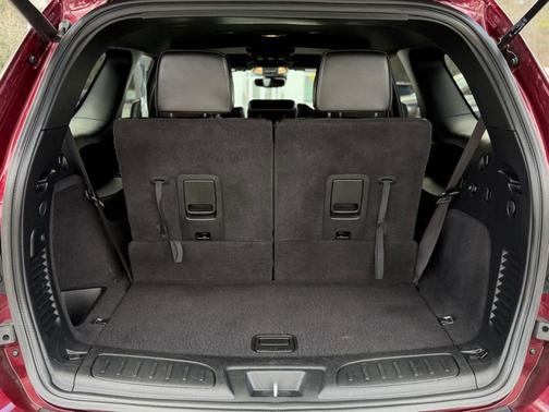 DB Black Crystal Clearcoat 2023 Dodge Durango R/T