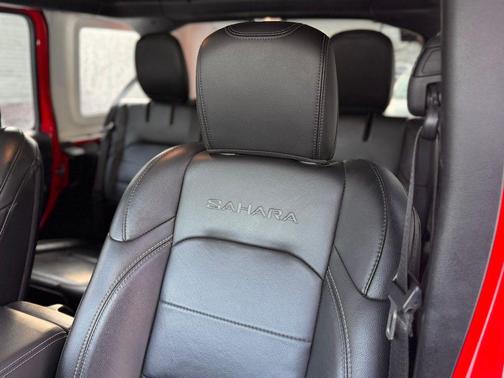 2022 Jeep Wrangler Unlimited 4xe Sahara