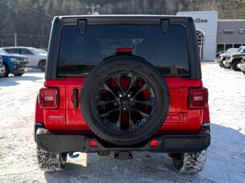 2022 Jeep Wrangler Unlimited 4xe Sahara