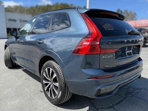 2024 Volvo XC60 B5 Core