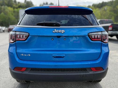 2025 Jeep Compass Sport