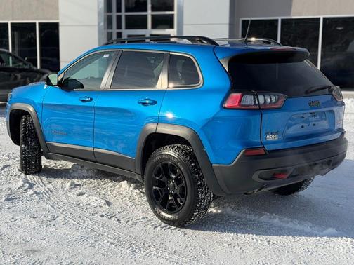 2022 Jeep Cherokee Trailhawk
