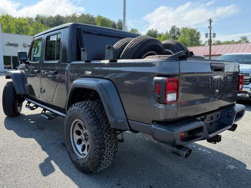 2020 Jeep Gladiator Sport
