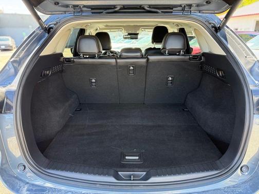 2025 Mazda CX-5 Carbon Edition