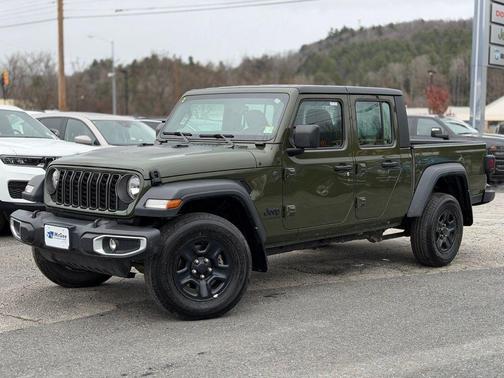2024 Jeep Gladiator Sport