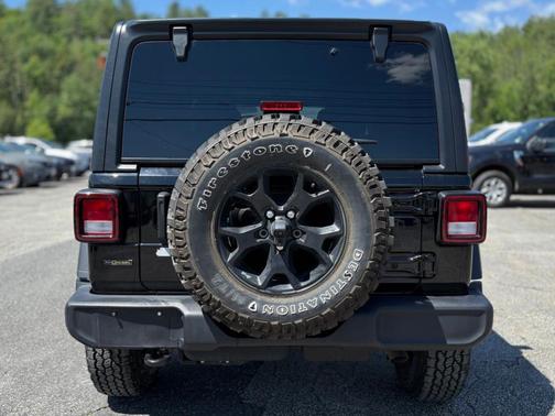 2022 Jeep Wrangler Unlimited Sport