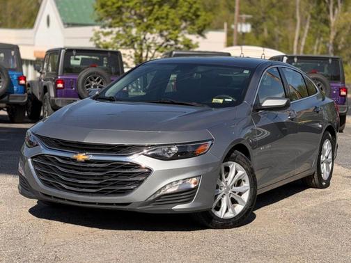Sterling Gray Metallic 2024 Chevrolet Malibu LT