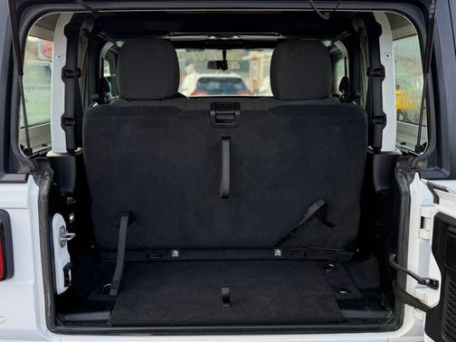 2022 Jeep Wrangler Sport