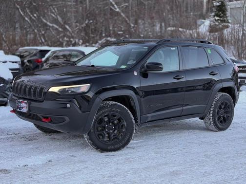 2022 Jeep Cherokee Trailhawk
