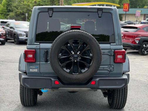Anvil Clearcoat 2024 Jeep Wrangler 4xe Sahara