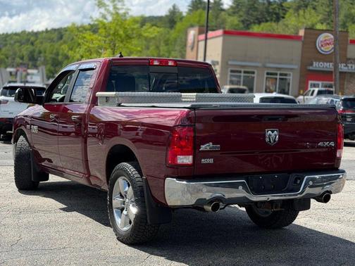 Delmonico Red Pearlcoat 2017 RAM 1500 Big Horn