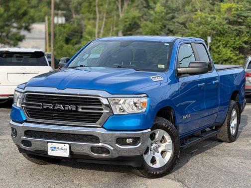 Hydro Blue Pearlcoat 2021 RAM 1500 Big Horn