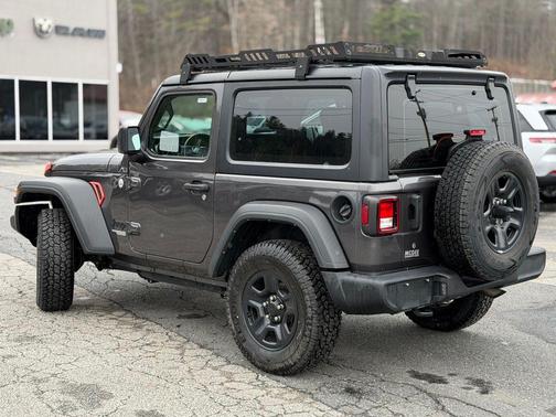 2021 Jeep Wrangler Sport