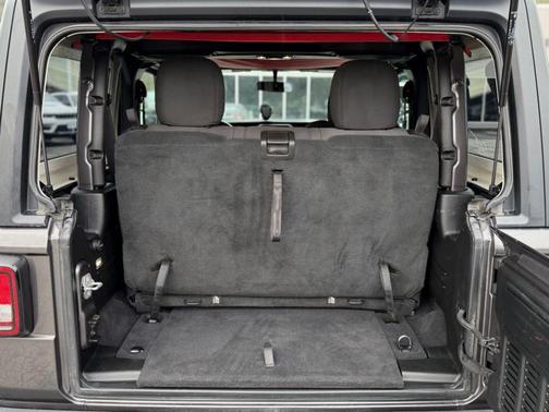 2021 Jeep Wrangler Sport