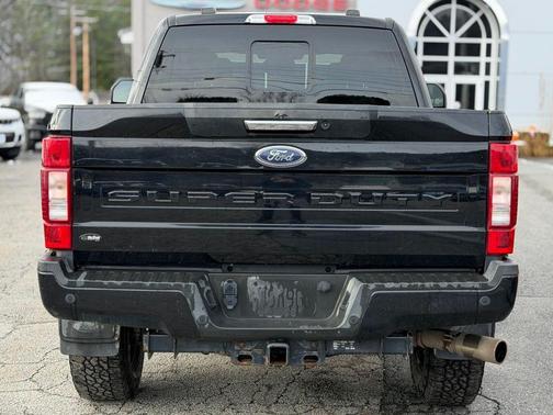 2022 Ford F-350 Lariat Super Duty
