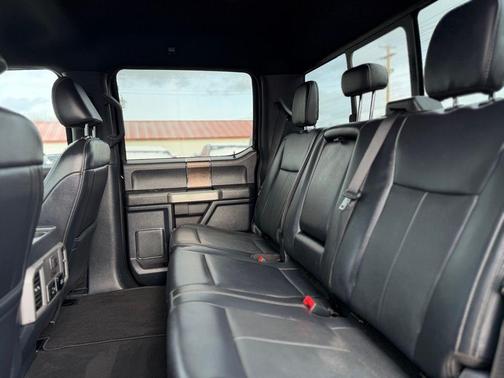 2022 Ford F-350 Lariat Super Duty