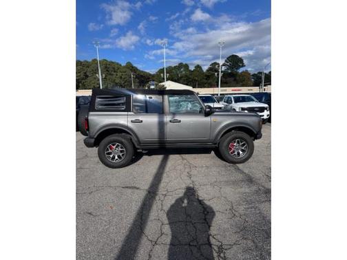 2021 Ford Bronco BADLANDS