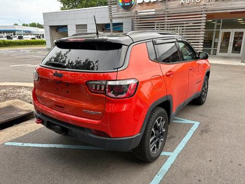 Spitfire Orange Clearcoat 2019 Jeep Compass TRAILHAWK