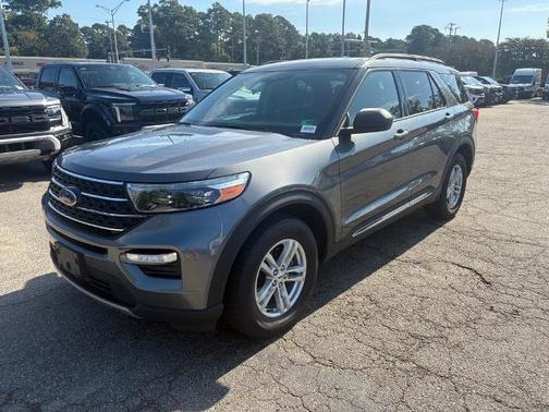 2023 Ford Explorer XLT