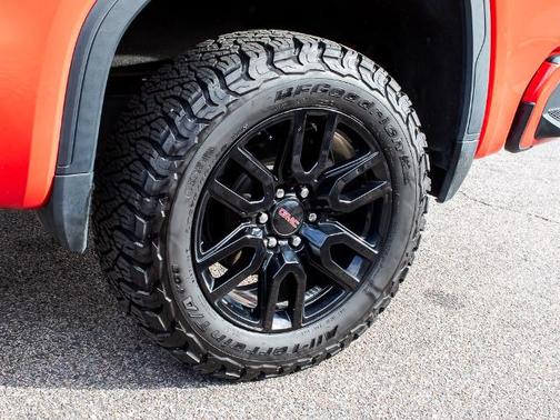 2022 GMC Sierra 1500 Limited ELEVATION