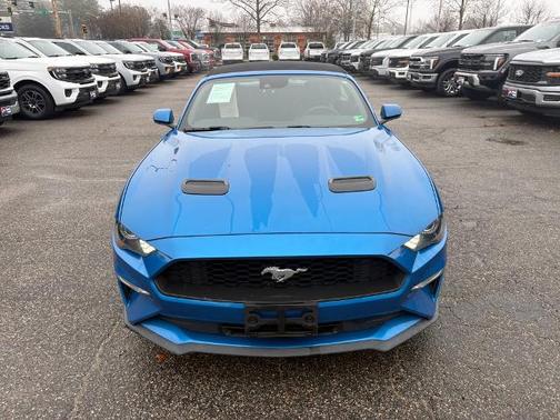2021 Ford Mustang ECOBOOST PREMIUM