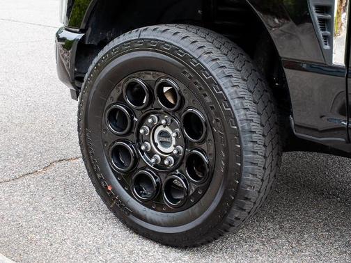 AGATE BLACK 2024 Ford F-350 PLATINUM