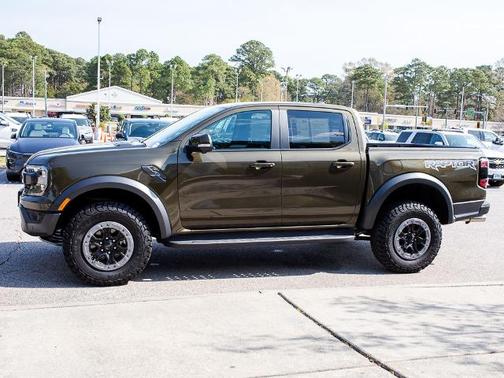 SHELTER GREEN METALLIC 2025 Ford Ranger RAPTOR