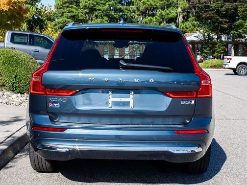 2023 Volvo XC60 B5 ULTIMATE BRIGHT THEME
