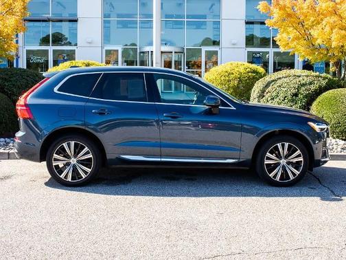 2023 Volvo XC60 B5 ULTIMATE BRIGHT THEME