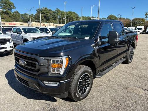 2022 Ford F-150 XLT
