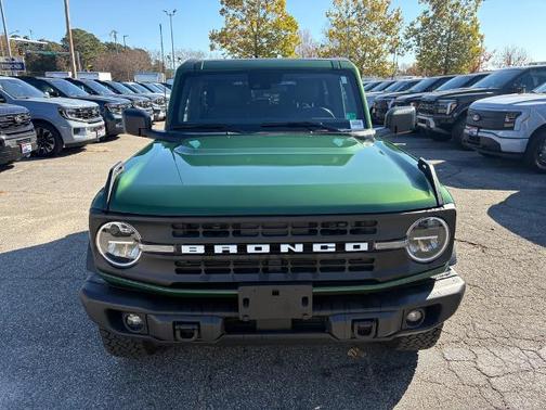 2023 Ford Bronco BLACK DIAMOND