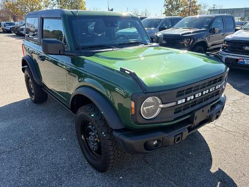 2023 Ford Bronco BLACK DIAMOND